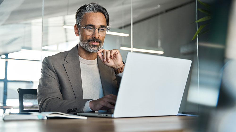 Billede til den relaterede nyhed Undgå skattesmæk – tjek din forskudsopgørelse nu