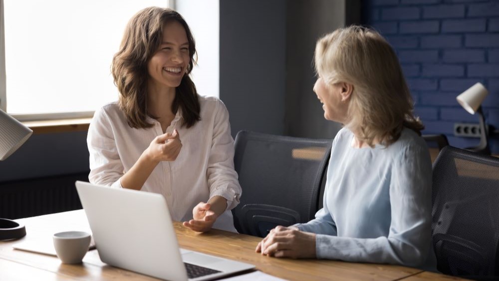 Billede til den relaterede nyhed Er du i arbejde? Sådan får du en seniorsamtale